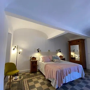 Dimora Dei Minoriti Bed & Breakfast Aeroporto di Catania Fontana Rossa